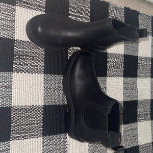 Ugg boots brand new do not have tags! never worn